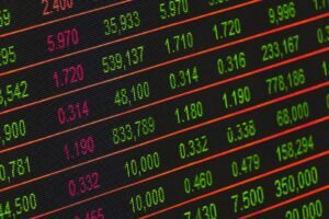 European equities start the day down following a disappointing Wall Street close and technical issues.