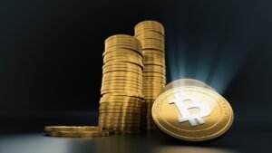 Bitcoin Will Match Gold’s Value, Claims Fundstrat’s Tom Lee — Here’s the Main Point