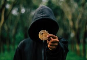 Michael Saylor Responds with a Single-Word Tweet During Bitcoin (BTC) Decline