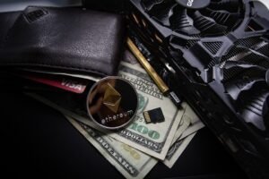 Renowned Trader Peter Brandt Signals an Uncommon Bitcoin Breakout Pattern