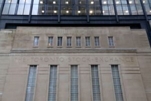 TSX Declines at Opening Due to Tariff Uncertainty