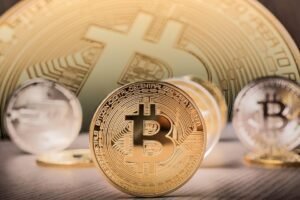 Today’s Crypto Update: Bitcoin Stays Above $83K, Altcoins Rise by as Much as 6%