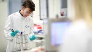 4basebio increases DNA sales revenue twofold and establishes important partnerships.
