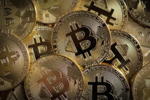 Bitcoin price surges to $106.2K as US Senate moves forward with stablecoin legislation.