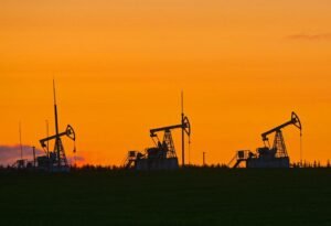 Stocks Decline While Oil Surges Amid Israeli Strike on Iran