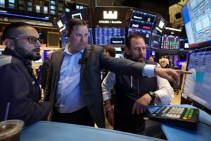 Retailers to Share Tariff Insights as US Stock Market Soars Back