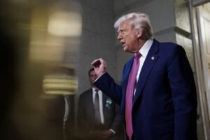 Trump urges EU to lower tariffs, warns of more duties – FT