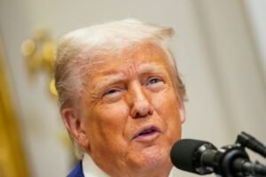 US Officially Receives Luxury Jet from Qatar for Trump, According to Reports