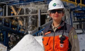 SQM Announces Q1 Earnings Below Expectations, Revenue Exceeds Projections