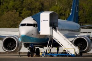 Boeing Secures 303 New Orders and Achieves 737 MAX Production Goals in Outstanding May