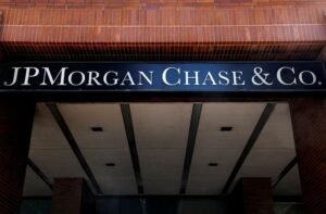 Amex Platinum and Chase Sapphire Set for 2025 Updates