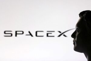 Musk announces the retirement of Dragon spacecraft amid escalating tensions with Trump.