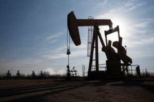 Oil Prices Set for Weekly Recovery as US-China Trade Negotiations Restart