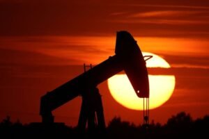 Crude Oil Sees Minor Retreat Following Yesterday’s Spike